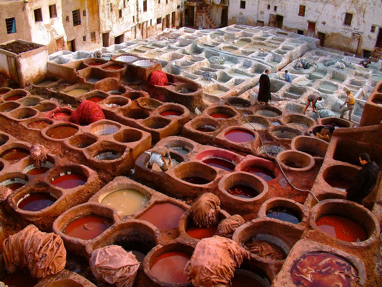 Chefshaouen-Fez via Volubilis og keiserbyen Meknes